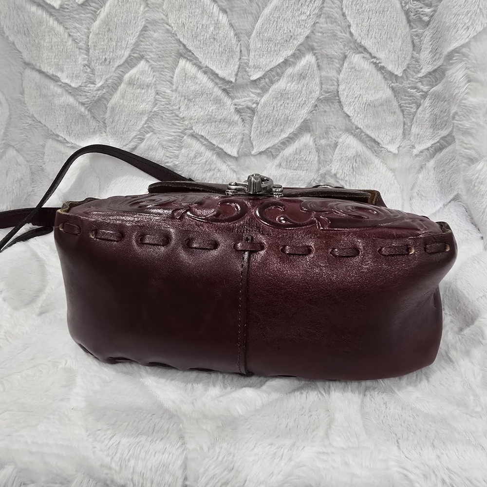 Embossed Floral Leather Crossbody Bag in Burgundy - Picture 4 of 8